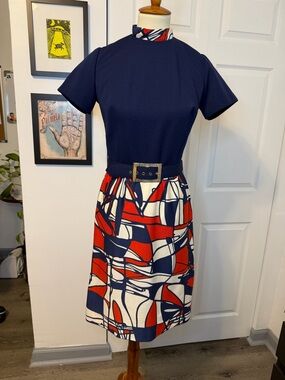 60’s Mod Navy & Red Graphic Print Belted Mini